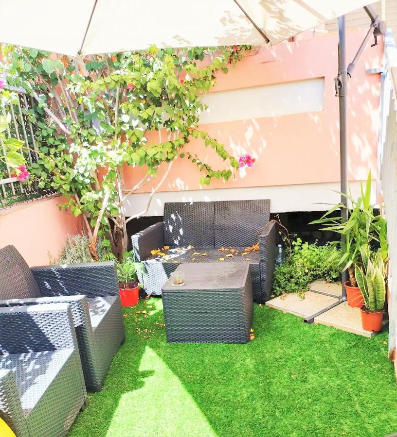 Bougainvillea Home - Ospedale Policlinico Monserrato Exterior photo